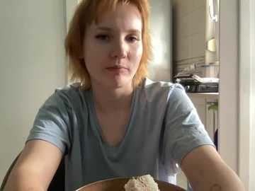 creme_de_la_penis @ bongacams on 20250729
