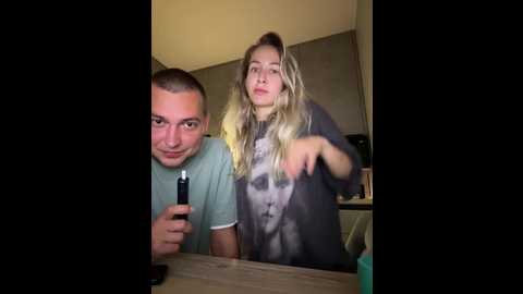 Media: queenking Bongacams 2025-08-01 19:31:00