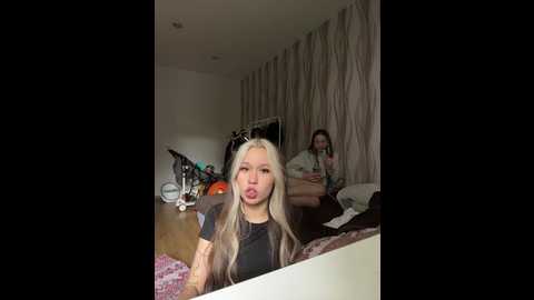 Media: serotoninnn1 Bongacams 2025-08-06 07:32:00