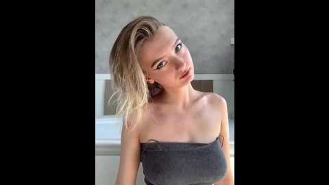 Media: nezukoo Bongacams 2025-08-11 11:50:00