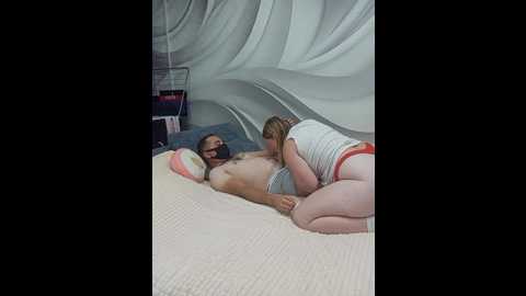 samochka_25andsamec_32 @ bongacams on 20250812
