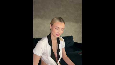 love_vibe @ bongacams on 20250814