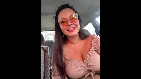 Media: 3hotandyoung3 Bongacams 2025-08-15 02:58:00