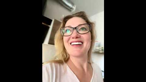 klavadavai @ bongacams on 20250816