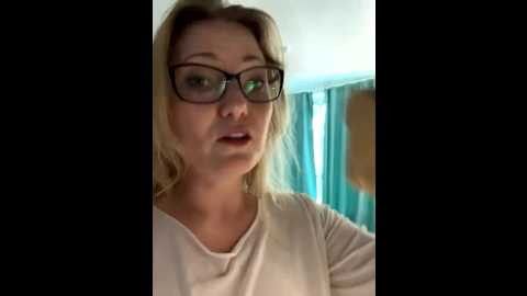 klavadavai @ bongacams on 20250816
