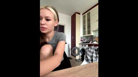 serotoninnn1 @ bongacams on 20250816