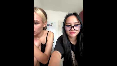 serotoninnn1 @ bongacams on 20250817