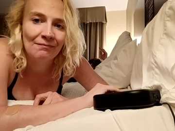 atothebhellafreaky @ bongacams on 20250818