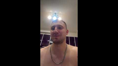 Media: fox_81 Bongacams 2025-08-20 19:50:00