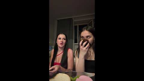 Media: nikaxxxlika Bongacams 2025-08-21 20:54:00