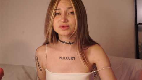 pluxury_