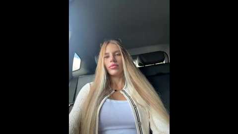 Media: blondinochkaa Bongacams 2025-09-09 10:54:00