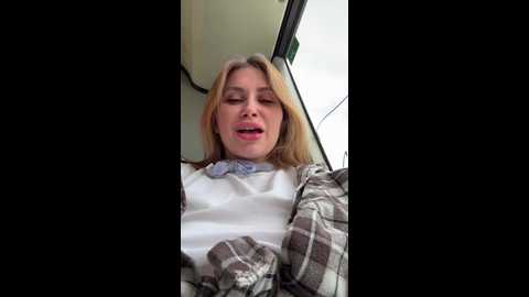 girls_leia