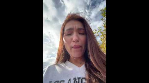 Media: tereza_ Bongacams 2025-10-06 08:54:00