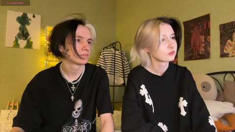veryraretwins