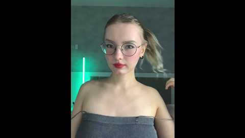 Media: nezukoo Bongacams 2025-10-09 15:39:00