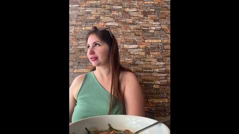 Media: _leiaproseccina_ Bongacams 2025-10-10 06:33:00
