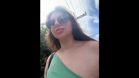 Media: _leiaproseccina_ Bongacams 2025-10-10 07:04:00
