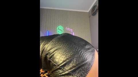 Media: adel9 Bongacams 2025-10-11 01:35:00
