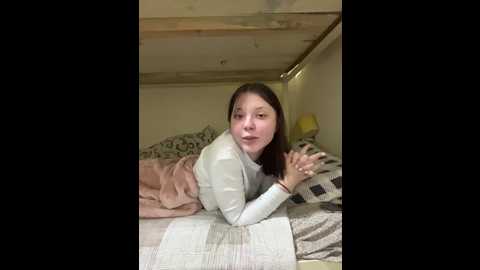 Media: harmonyx Bongacams 2025-10-13 20:04:00