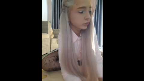 littledelora
