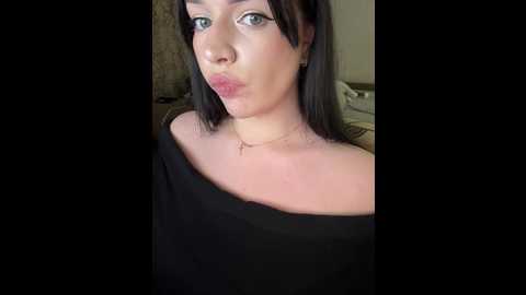 Media: hellmor Bongacams 2025-10-17 00:02:00