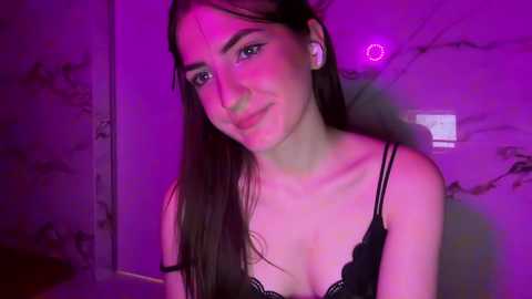Media: selenamoon Bongacams 2025-10-18 19:03:00