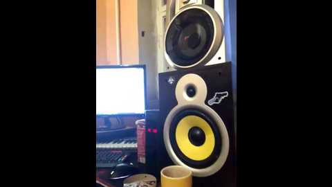 Media: sexycouplea Bongacams 2025-10-18 14:54:00