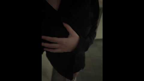 Media: yololove Bongacams 2025-10-20 14:02:00