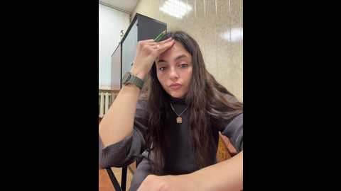 Media: nikkysecrets Bongacams 2025-10-22 08:18:00