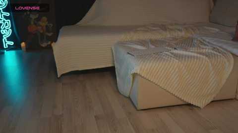 Media: sara_ Bongacams 2025-10-22 15:00:00