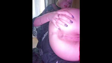 Media: bielka_4 Bongacams 2025-10-24 12:41:00