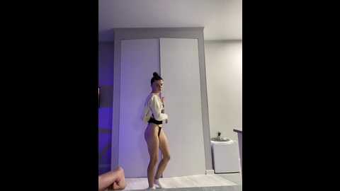 Media: gummy_bears Bongacams 2025-10-24 18:42:00