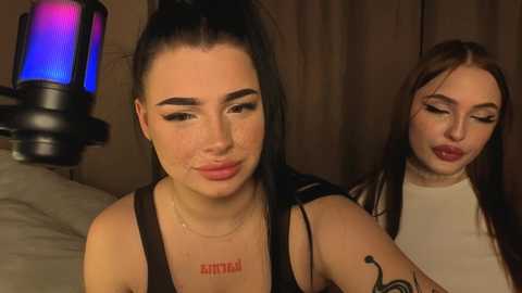 Media: lisaanddenis Bongacams 2025-10-25 13:27:00