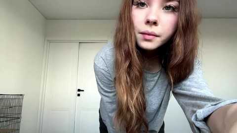 Media: lil_ro_xo Bongacams 2025-10-26 09:18:00