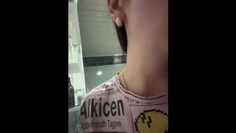 Media: aureliyxxx Bongacams 2025-10-27 12:28:00