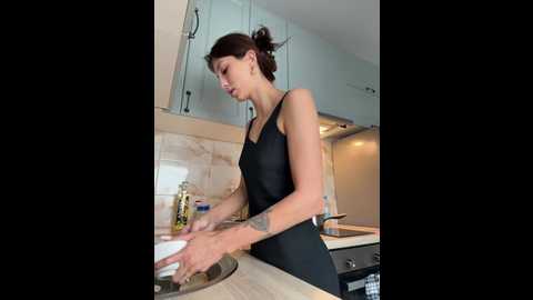 Media: ewabrown Bongacams 2025-11-01 07:13:00