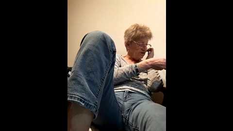 Media: reife_dame Bongacams 2025-11-09 19:10:00