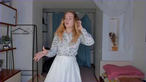 Media: katherine_hi Chaturbate 2023-08-27 19:24:00