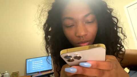 petitqueen @ chaturbate on 20230827