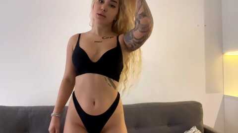 Media: babielee Chaturbate 2023-08-28 15:54:00
