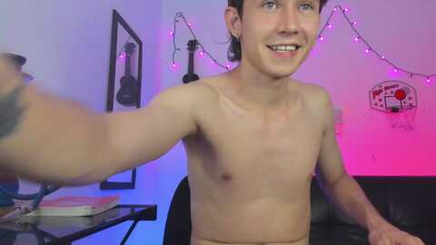 honey_blue @ chaturbate on 20230828