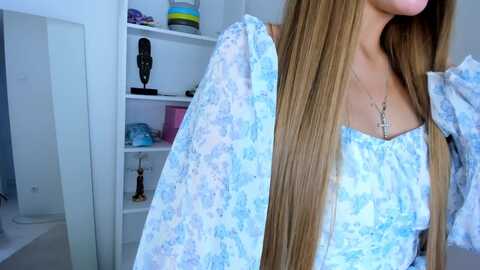 lexiebarrett @ chaturbate on 20230828