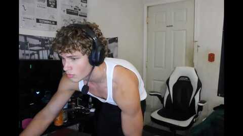 maxednat @ chaturbate on 20230828