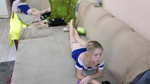 ola_dushek @ chaturbate on 20230829