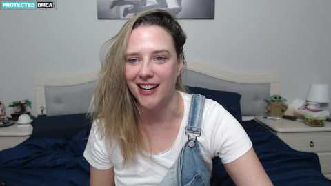 Media: bluexstacey Chaturbate 2023-09-01 11:47:00