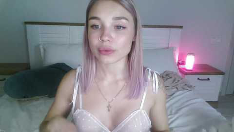 babyfromtheforest @ chaturbate on 20230904