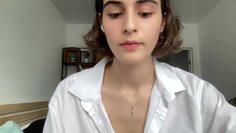 Media: crown_of_vice01 Chaturbate 2023-09-04 15:08:00