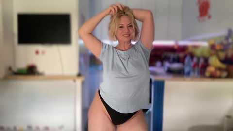 Media: kiradivine Chaturbate 2023-09-04 11:02:00