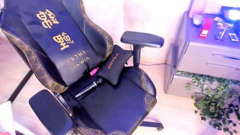 Media: makoto_mai Chaturbate 2023-09-04 06:15:00